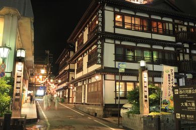 西の河原通り